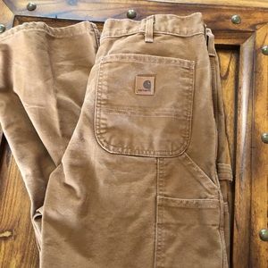Carhartt pants size 33x32